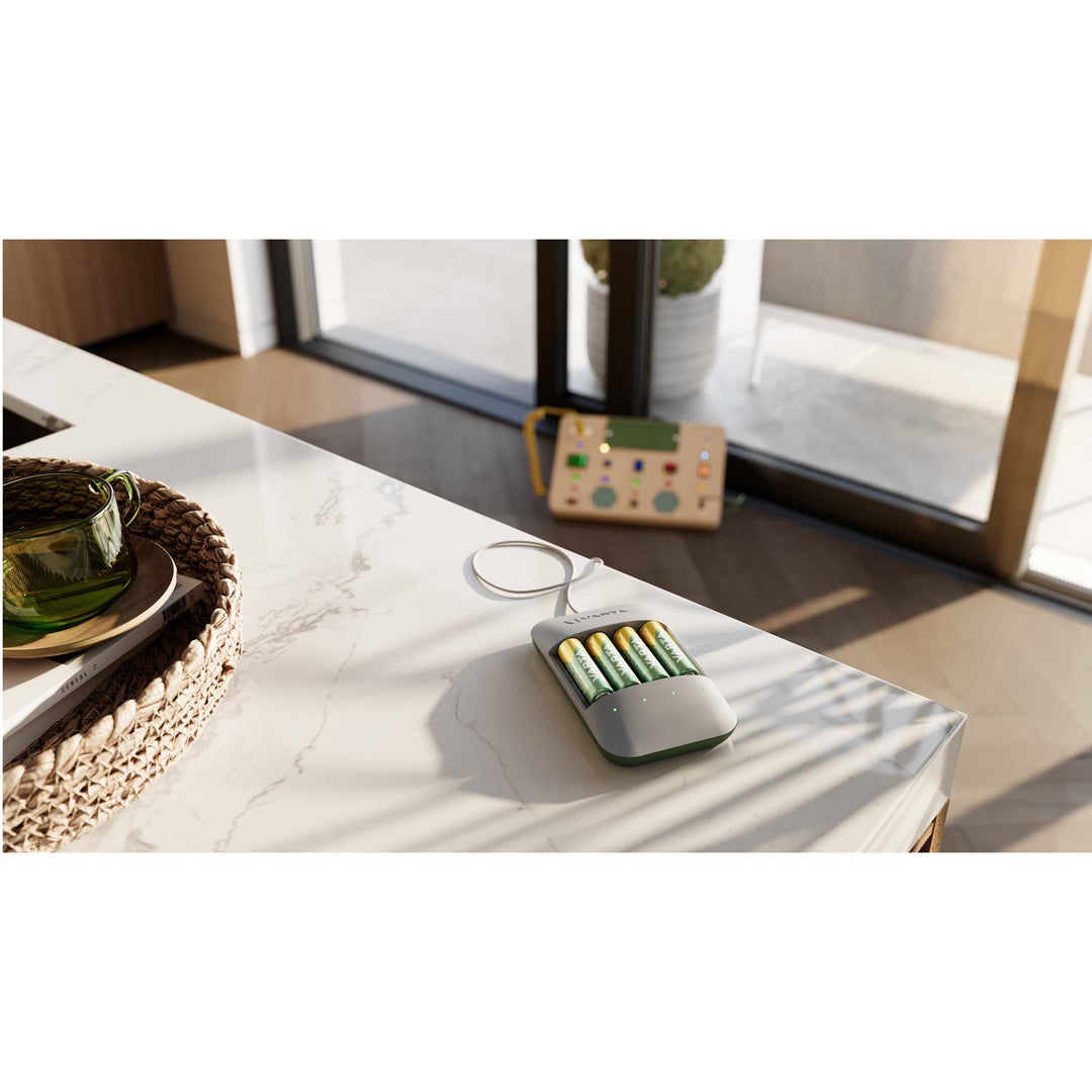 Eco Charger Pro Recycled inkl. 4x AA 2100 mAh