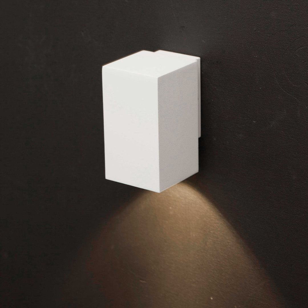 Mathias I Väggarmatur LED IP65 3000K 3W 290lm Vit