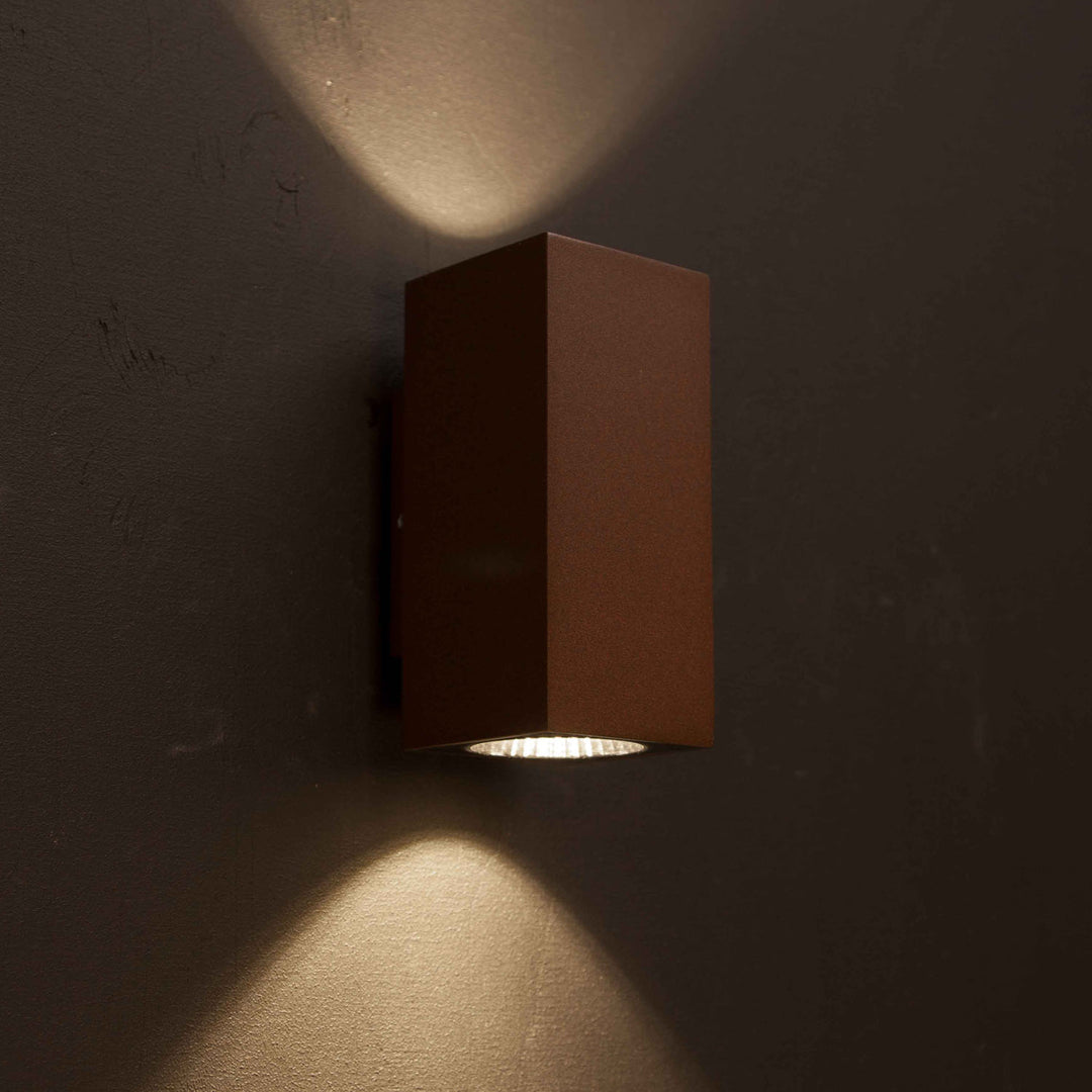 Mathias II Väggarmatur LED IP65 3000K 6W 520lm Corten