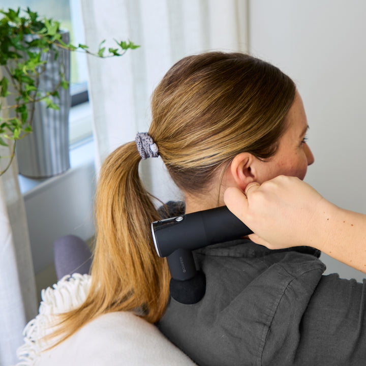 Massagepistol Compact Power 3300RPM 1800mAh MG400 Svart/Silver
